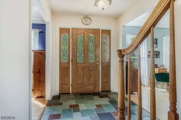 69 Lincoln Laurel Rd, Frelinghuysen Twp., NJ 07860