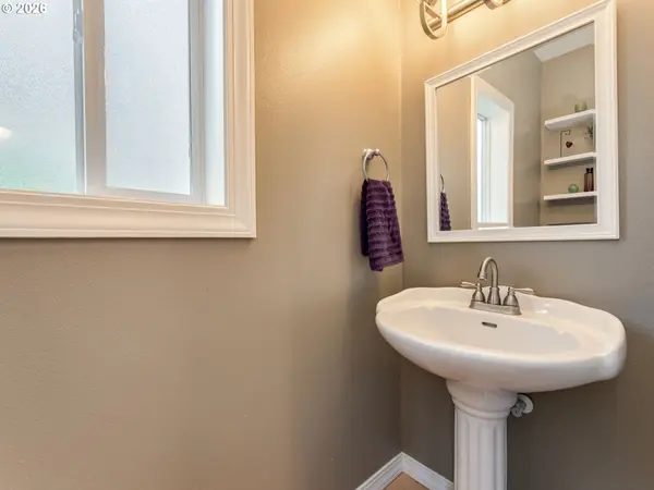 608 NE 115TH CIR, Vancouver, WA 98685