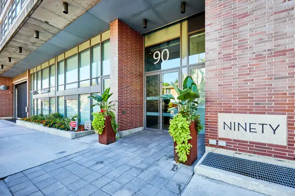 90 Broadview AVE #211, Toronto E01, ON M4M 0A7