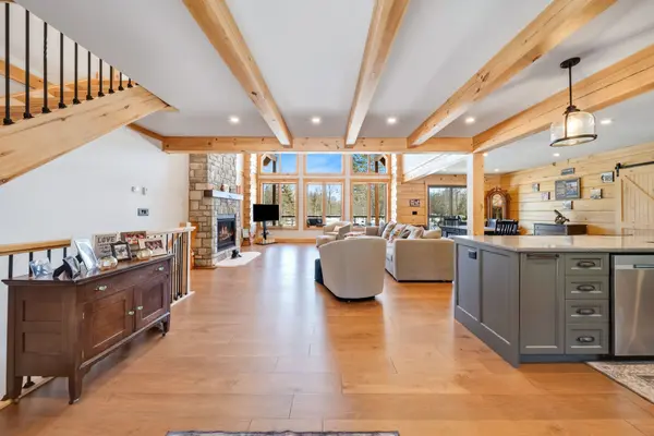 1935 Mcleod DR, Severn, ON P0E 1N0