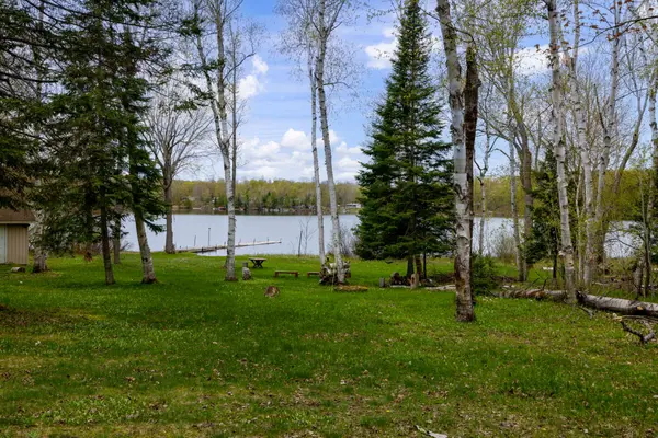 1136 LAKESIDE TRL, Magnetawan, ON P0A 1P0