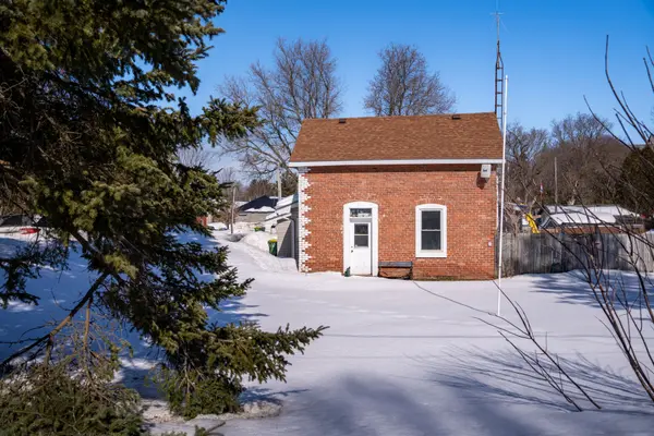 15 Ellen ST, Grey Highlands, ON N0C 1E0