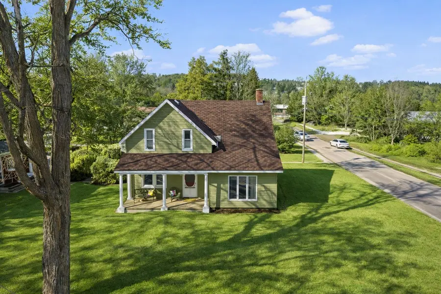 10 Wellington ST E, Clearview, ON L0M 1G0