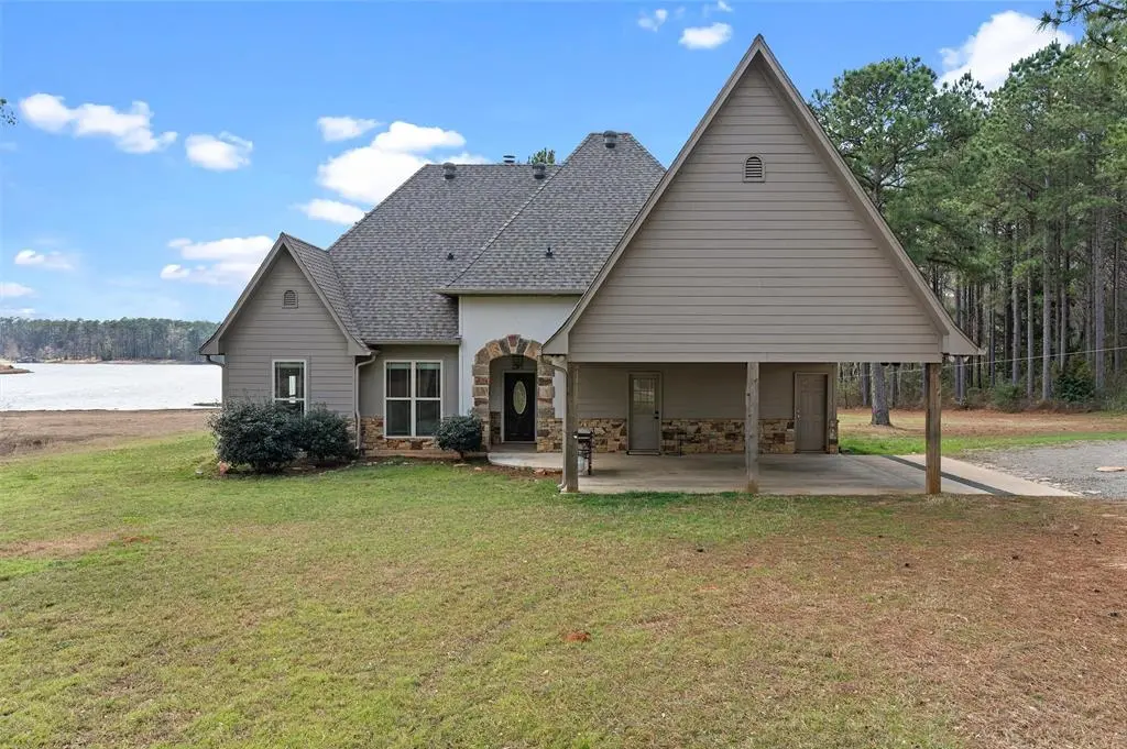 279 Lake Road, Plain Dealing, LA 71064