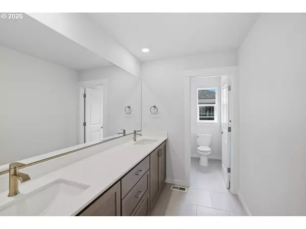 Tigard, OR 97224,16929 SW LEAF LN