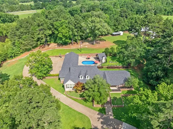 19678 County Road 4125, Lindale, TX 75771