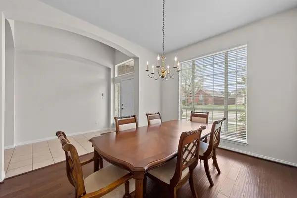 3205 Hamlett Lane, Garland, TX 75043