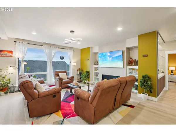 Portland, OR 97224,15154 SW FLATCREEK LN