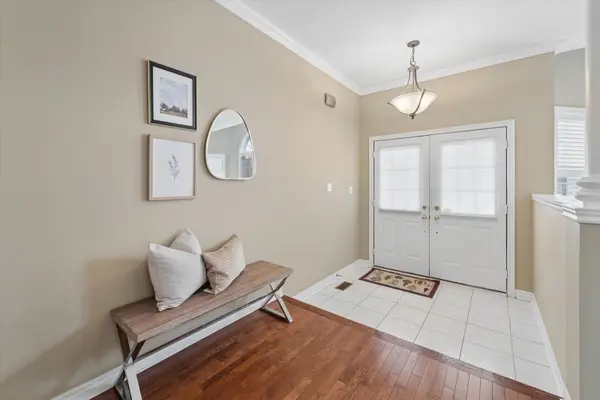 1886 Pine Grove AVE, Pickering, ON L1V 7C6