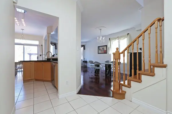 30 Trout Lily AVE, Markham, ON L3S 4C3