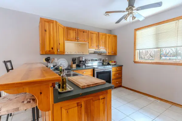 6193 30th Side Road, Essa, ON L0M 1T0