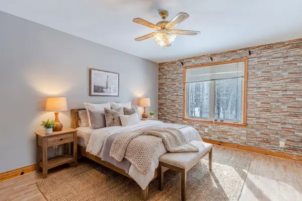 6193 30th Side Road, Essa, ON L0M 1T0