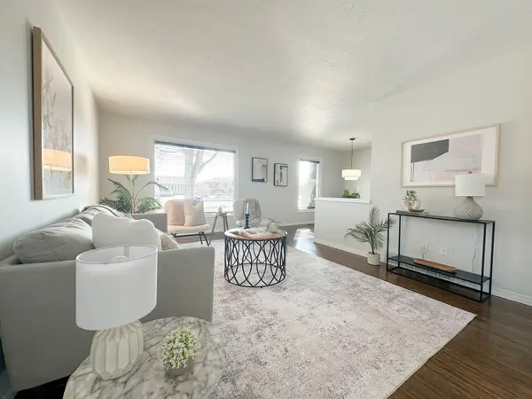 918 Upper Ottawa ST, Hamilton, ON L8T 3V7