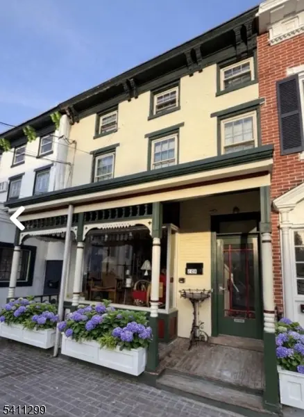 20 N Union St, Lambertville City, NJ 08530