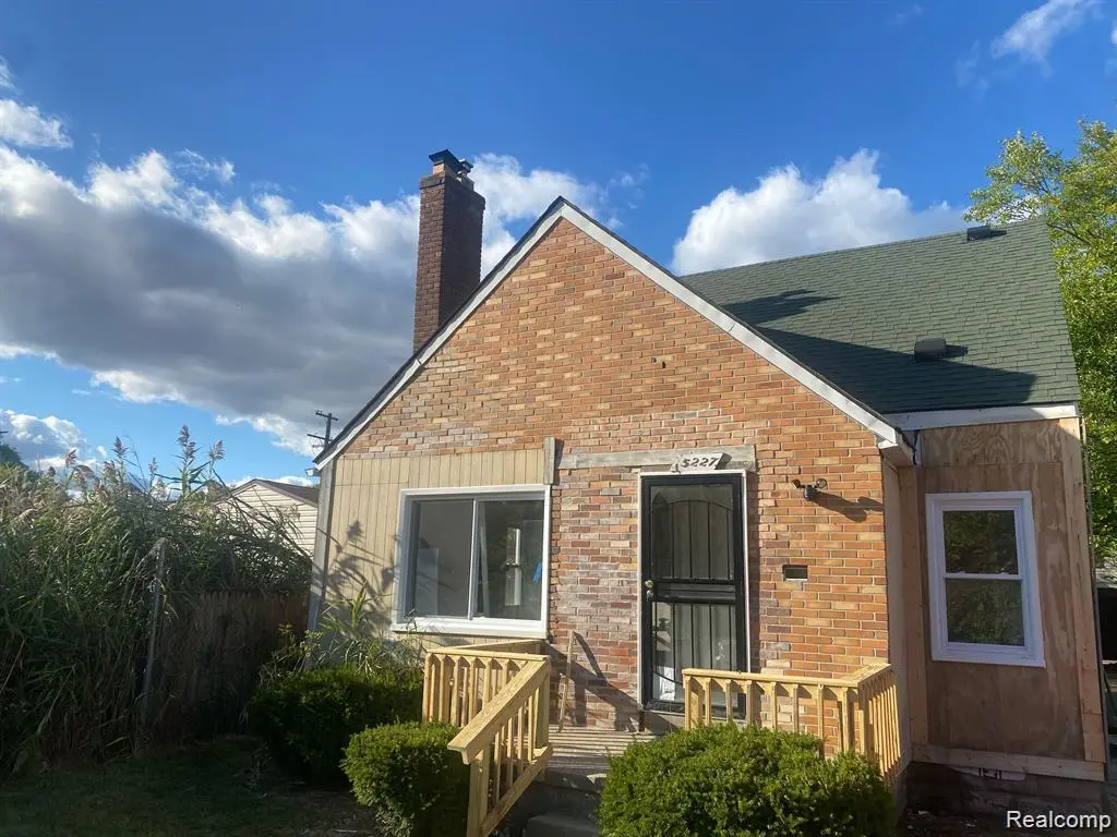 15227 Linnhurst ST, Detroit, MI 48205