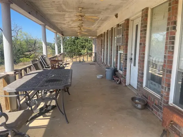 520 cR 221, Breckenridge, TX 76424