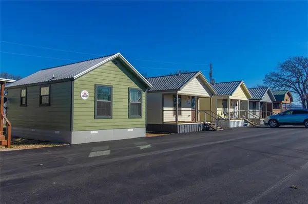 2820 US Highway 380, Decatur, TX 76234