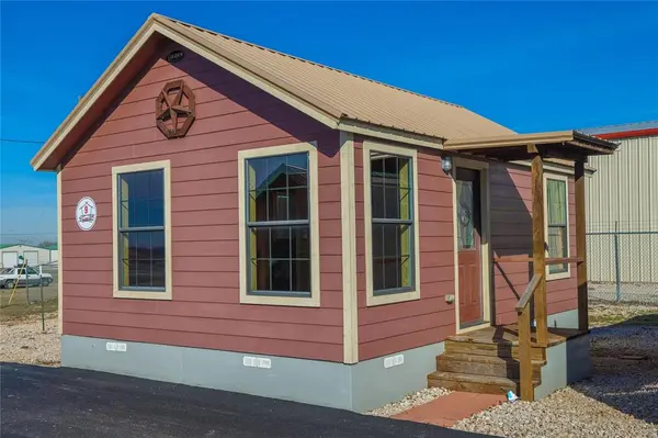 2820 US Highway 380, Decatur, TX 76234