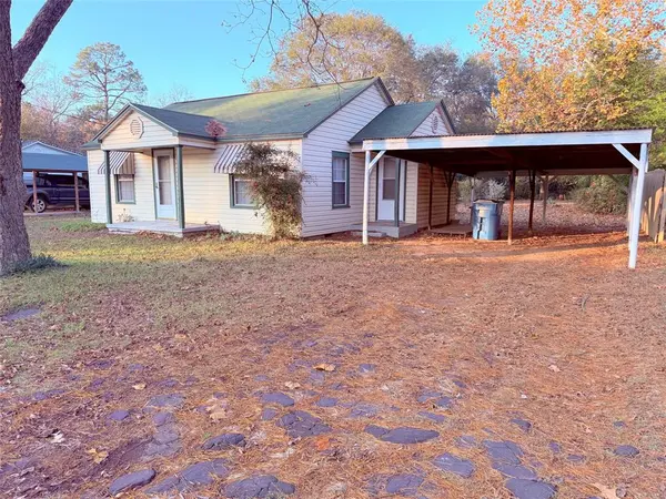 303 Jeannine Street, Winnsboro, TX 75494