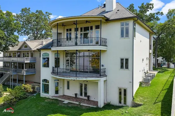 1 Lake Point Place, Shreveport, LA 71119