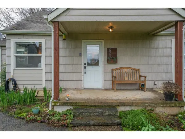 422 ELDER ST, Drain, OR 97435