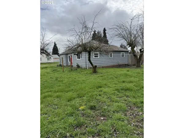 3820 DOVE LN, Eugene, OR 97402