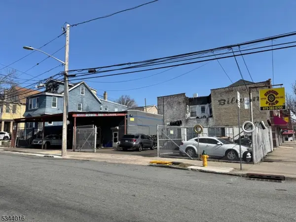 973 Bergen St, Newark City, NJ 07112