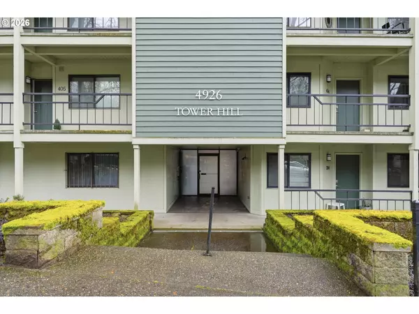 Portland, OR 97239,4926 S CORBETT AVE #205