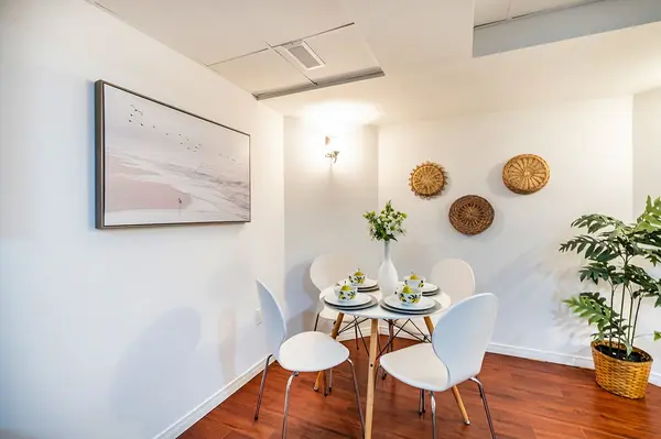 1533 CLEARBROOK DR, Oshawa, ON L1K 2P6