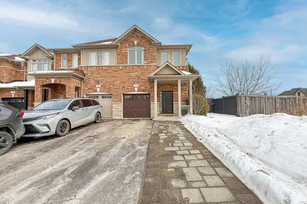 19 Waterlily TRL, King, ON L0G 1T0