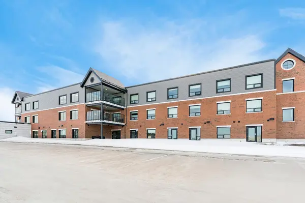 301 Junction RD #A2, Clearview, ON L0M 1S0