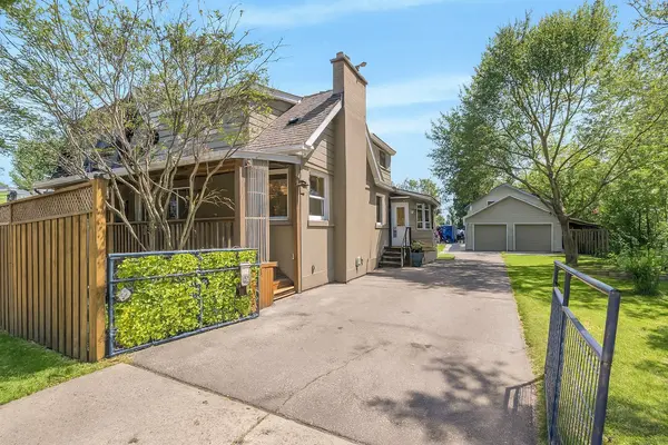 1331 St. James AVE, Mississauga, ON L5E 1J3