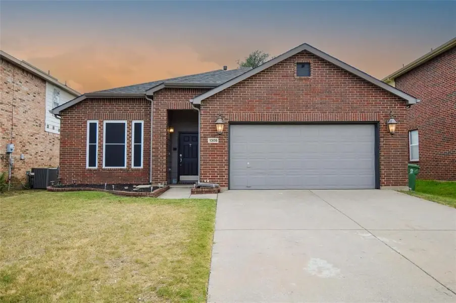 1305 Pine Ridge Road, Roanoke, TX 76262