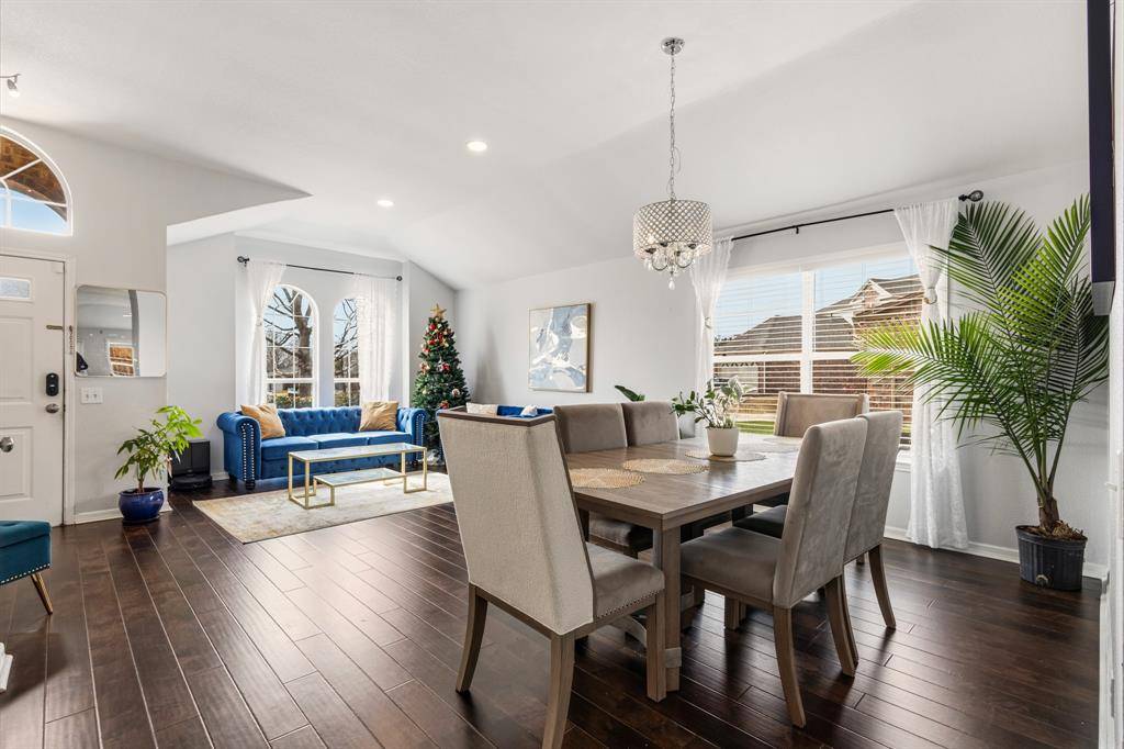 403 Attaway Drive, Euless, TX 76039