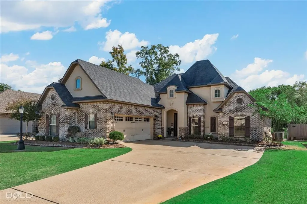 519 Dogwood South Lane, Haughton, LA 71037