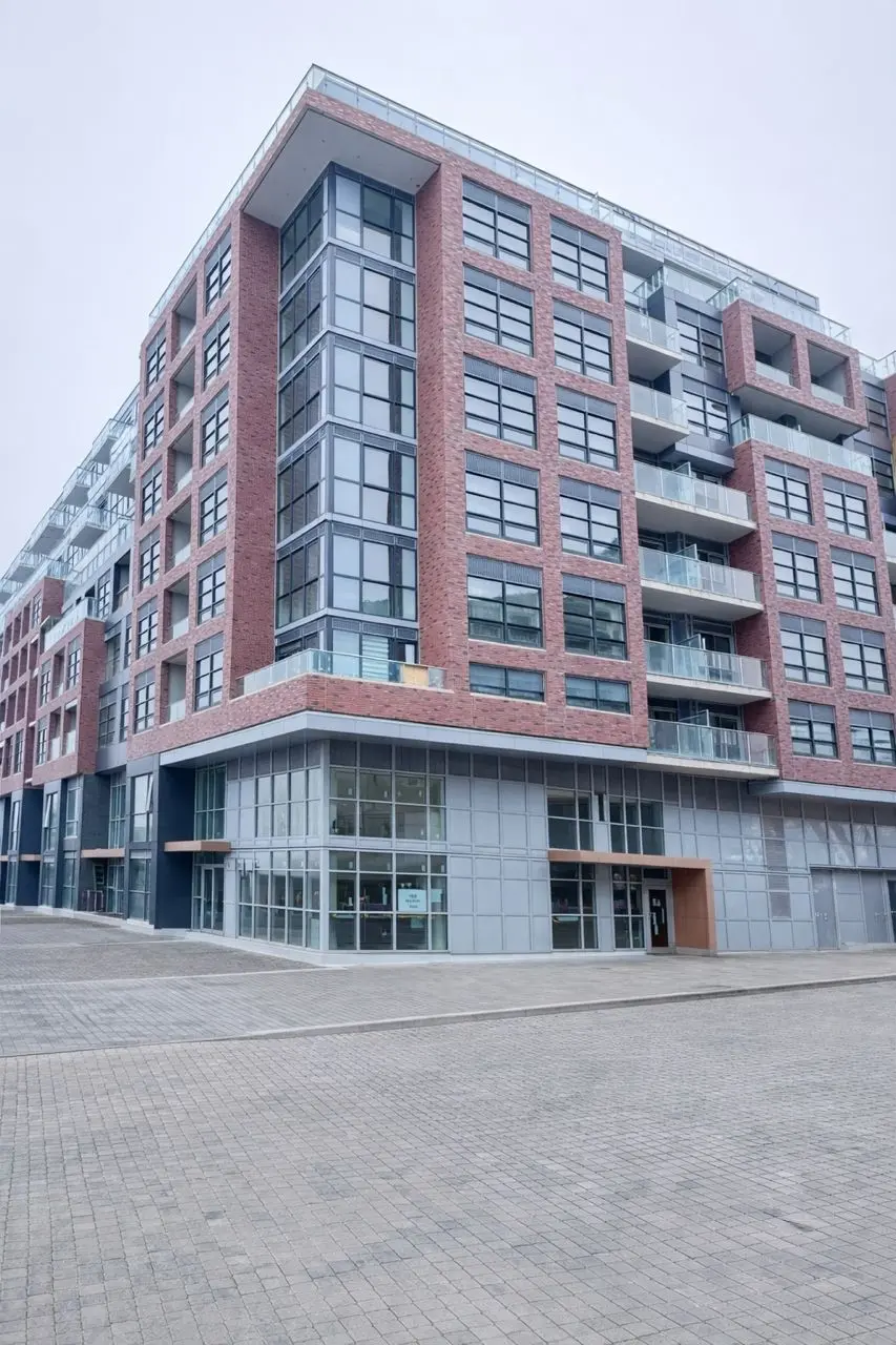 1635 Military TRL #425 A, Toronto E10, ON M1C 1B1