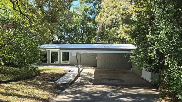 1055 Tipperary Drive, Dallas, TX 75218