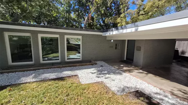 Dallas, TX 75218,1055 Tipperary Drive