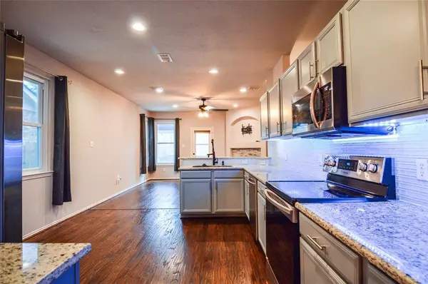 1305 Pine Ridge Road, Roanoke, TX 76262