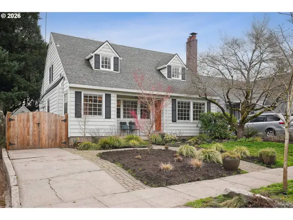 Portland, OR 97211,4334 NE CESAR E CHAVEZ BLVD