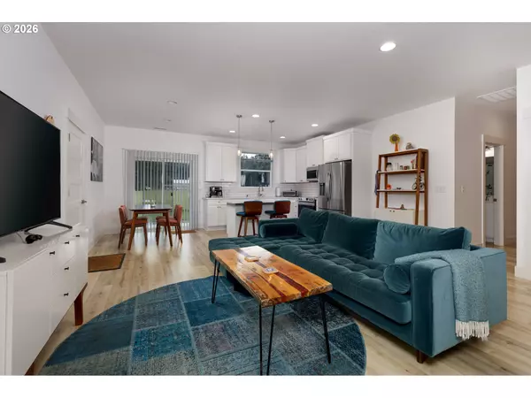 Carson, WA 98610,252 ESTABROOK RD