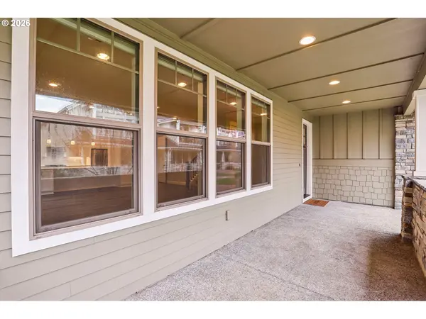 3821 NW 74TH AVE, Camas, WA 98607