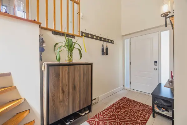 19 Talwood DR, Toronto C13, ON M3B 2P4