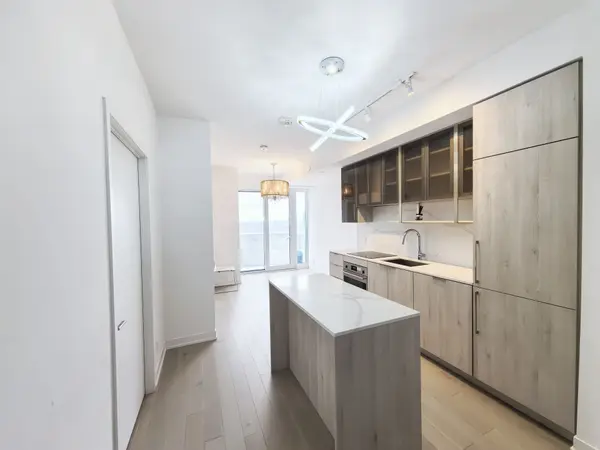 15 Holmes AVE #2110, Toronto C14, ON M2N 0L4