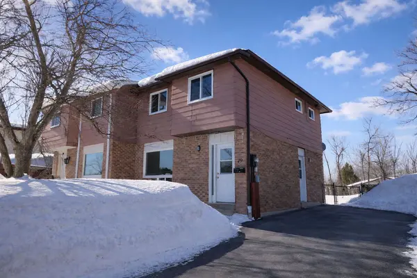 79 Christie CRES, Barrie, ON L4N 4V2