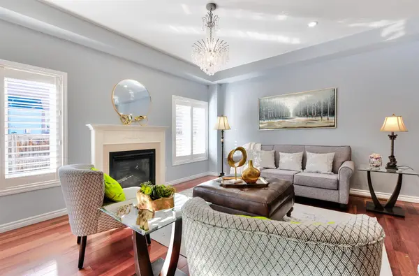 4689 Bracknell RD, Burlington, ON L7M 0E5