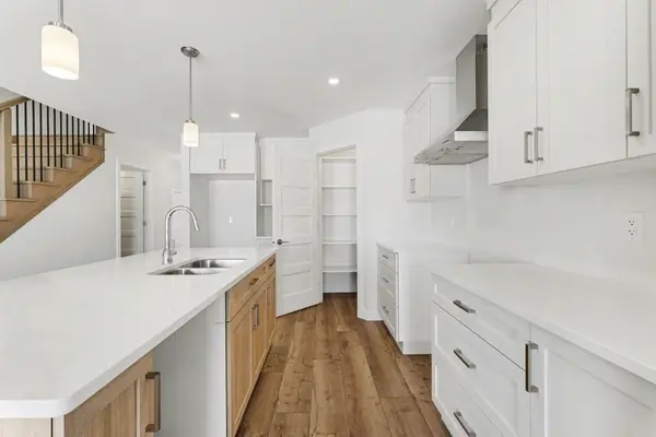 31 Helen ST, North Stormont, ON K0A 1R0