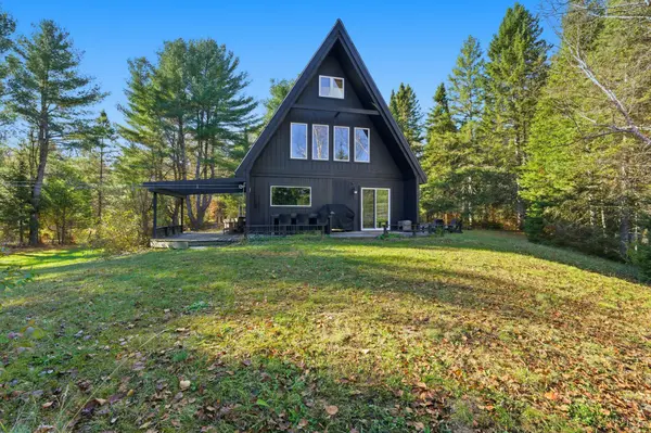 39 Groeger RD, Huntsville, ON P1H 2J4