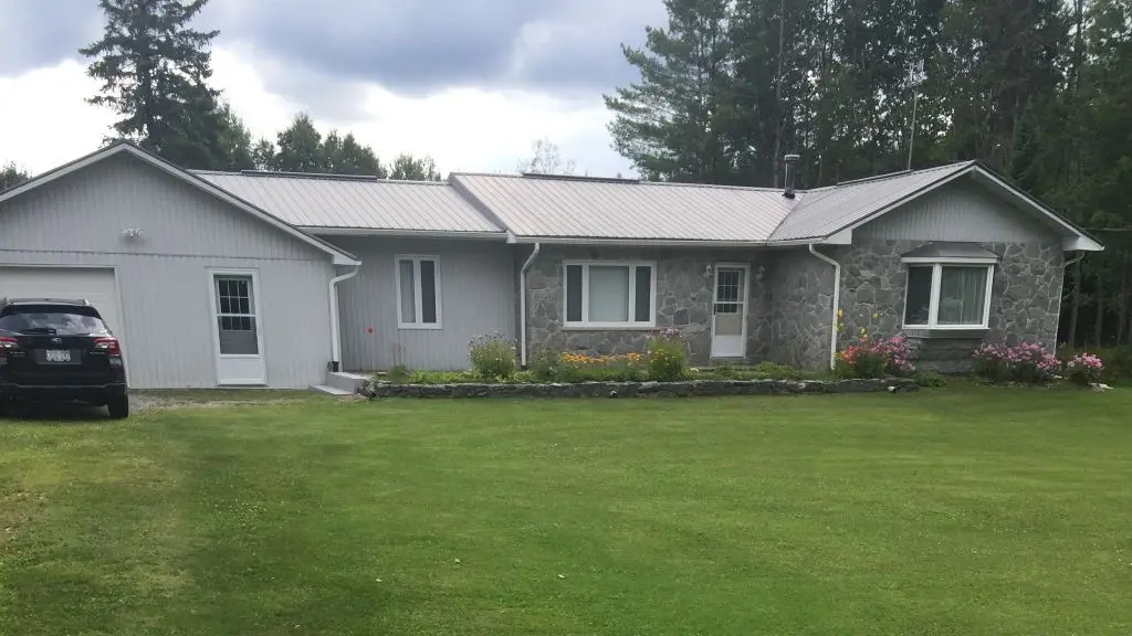 7621 Hwy 35 HWY S, Kawartha Lakes, ON K0M 2L0
