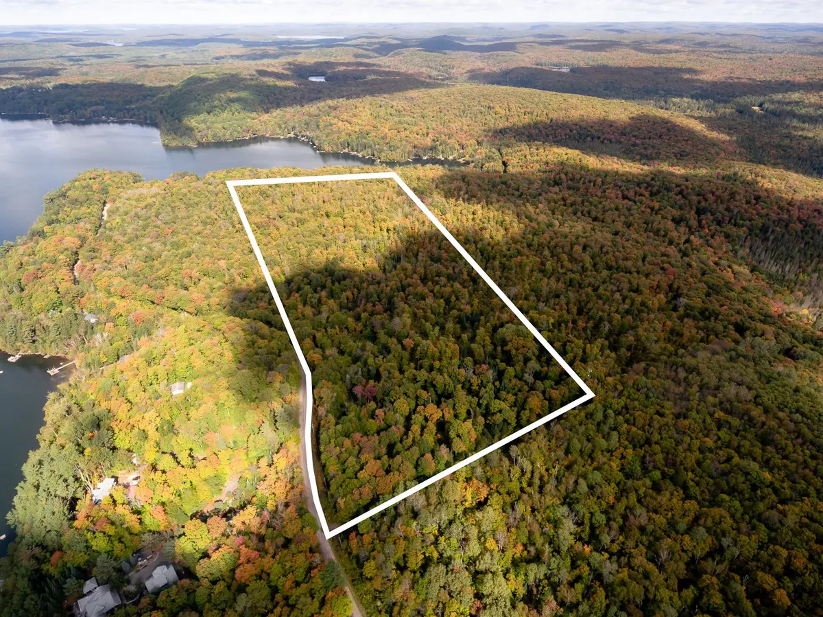 N/A Skyline DR, Armour, ON P0A 1C0